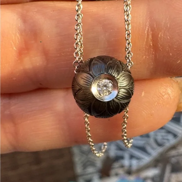 GALATEA designer solid 14k gold genuine carved Tahitian pearl/diamond necklace - Picture 2 of 16